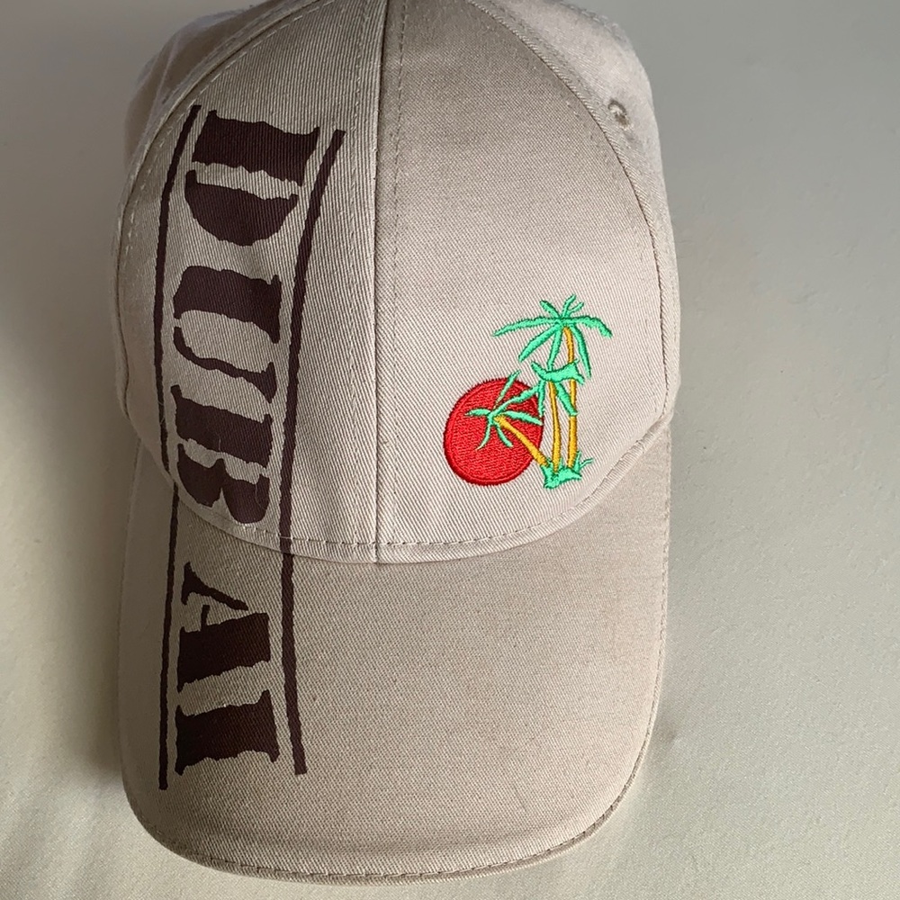 Dubai SnapBack